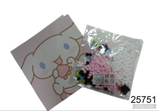 Imagen de DECO POMPONES CUADRO 30X30 12.25